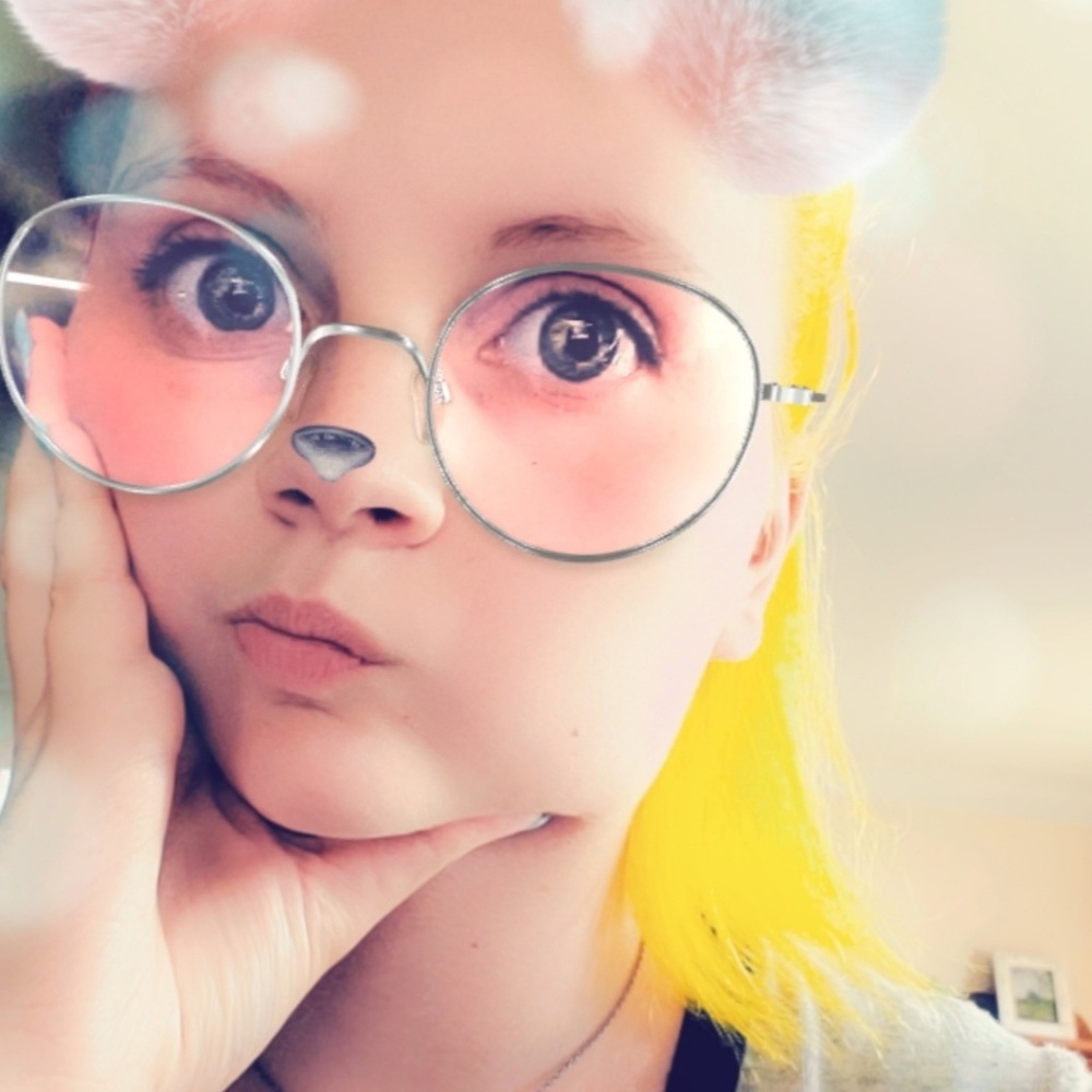 Meet your Posher, Krystal